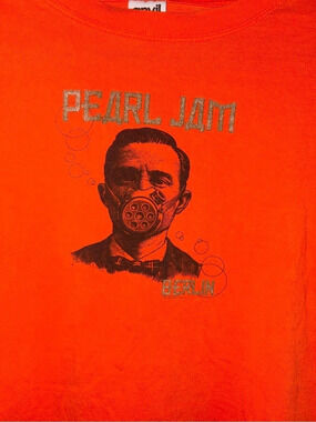 Anvil Pearl Jam Berlin graphic tee Graphic Tee in Orange Size Medium